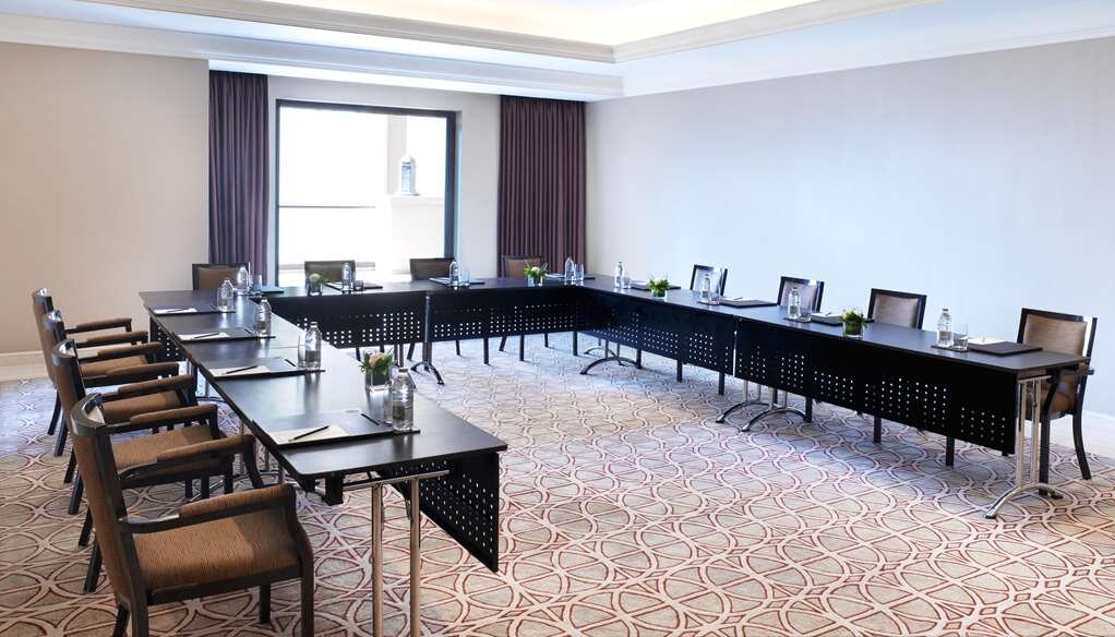 Hotel photo 9 of Fairmont The Palm.