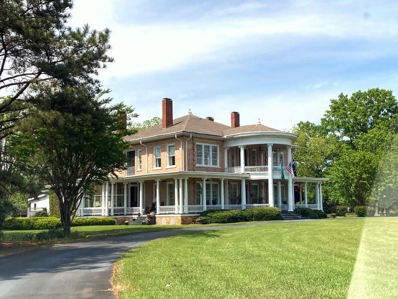 Hotel photo 16 of Abingdon Manor Inn and Restaurant.
