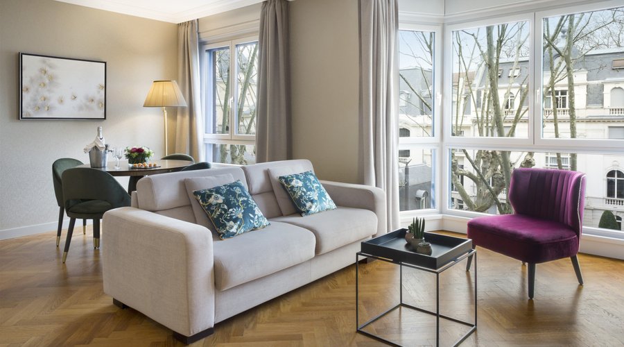 Salon de la Suite Premium ( 55m²)