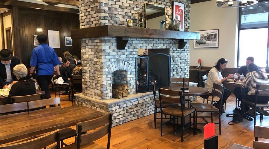 La Madeleine French Bakery & Cafe