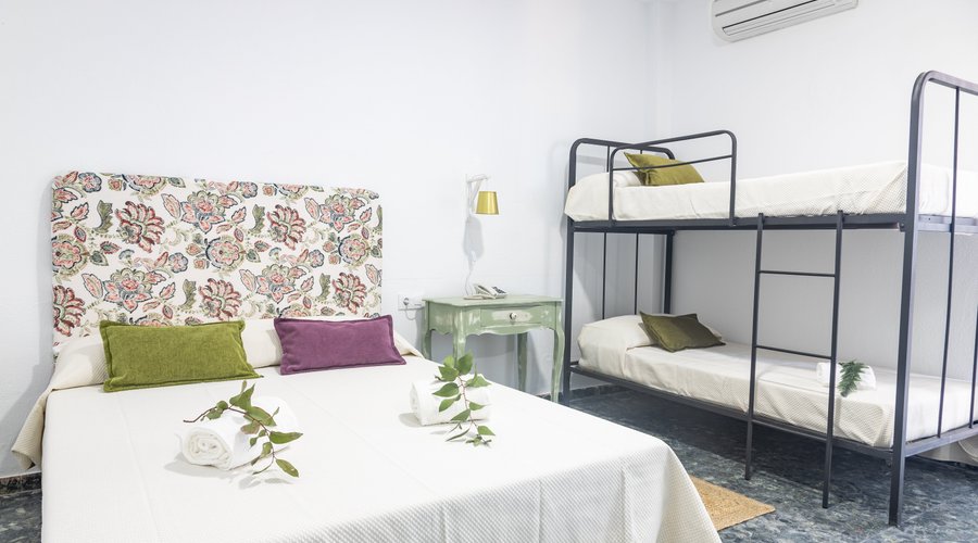 Habitación cuádruple  Marhava