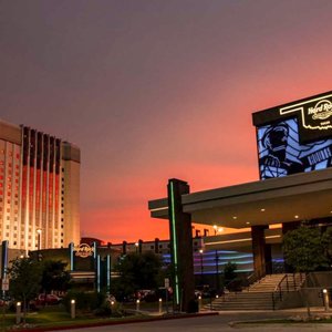 The 10 Closest Hotels To Hard Rock Hotel & Casino Tulsa, Catoosa