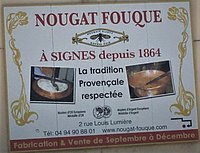 Moulage du nougat blanc - Photo de Confiserie Fouque, Signes - Tripadvisor