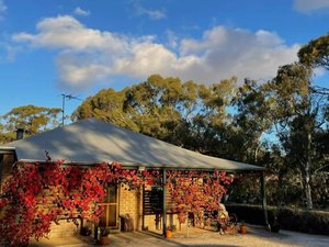 Battunga Cottages in Watervale