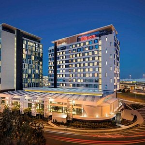 Ibis Brisbane Airport in Brisbane, image may contain: City, Condo, Hotel, Office Building