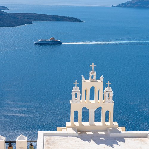 Greek oasis in heart of Emirates: Fake Santorini in Abu Dhabi to lure luxury  travellers | Travel - Hindustan Times