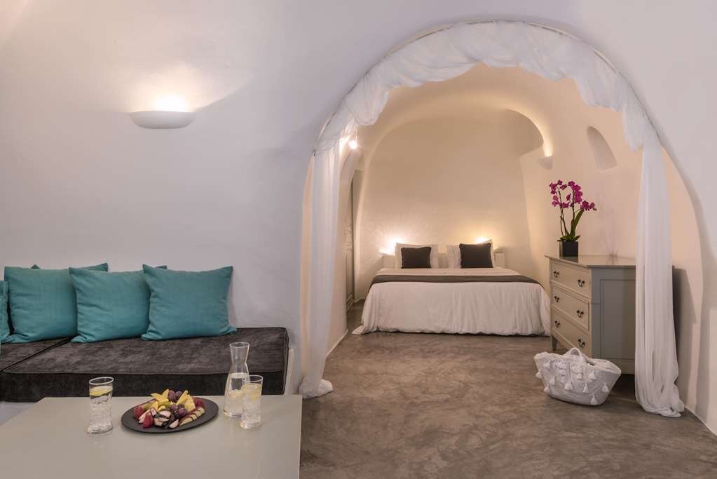 Hotel photo 23 of Andronis Luxury Suites.