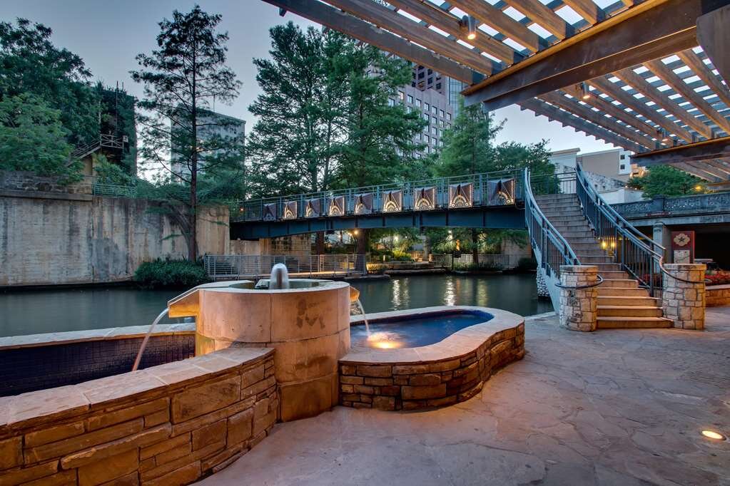 DRURY PLAZA HOTEL SAN ANTONIO RIVERWALK $140 ($̶2̶3̶7̶) - Updated 2023 ...