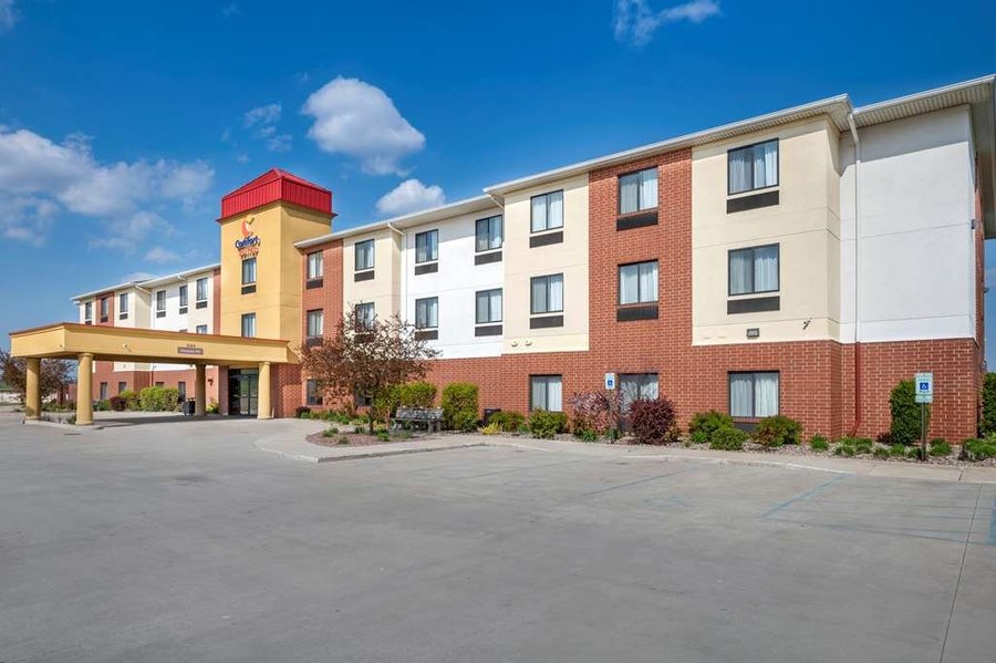 comfort-suites-merrillville-near-us-30-93-1-2-0-prices-hotel