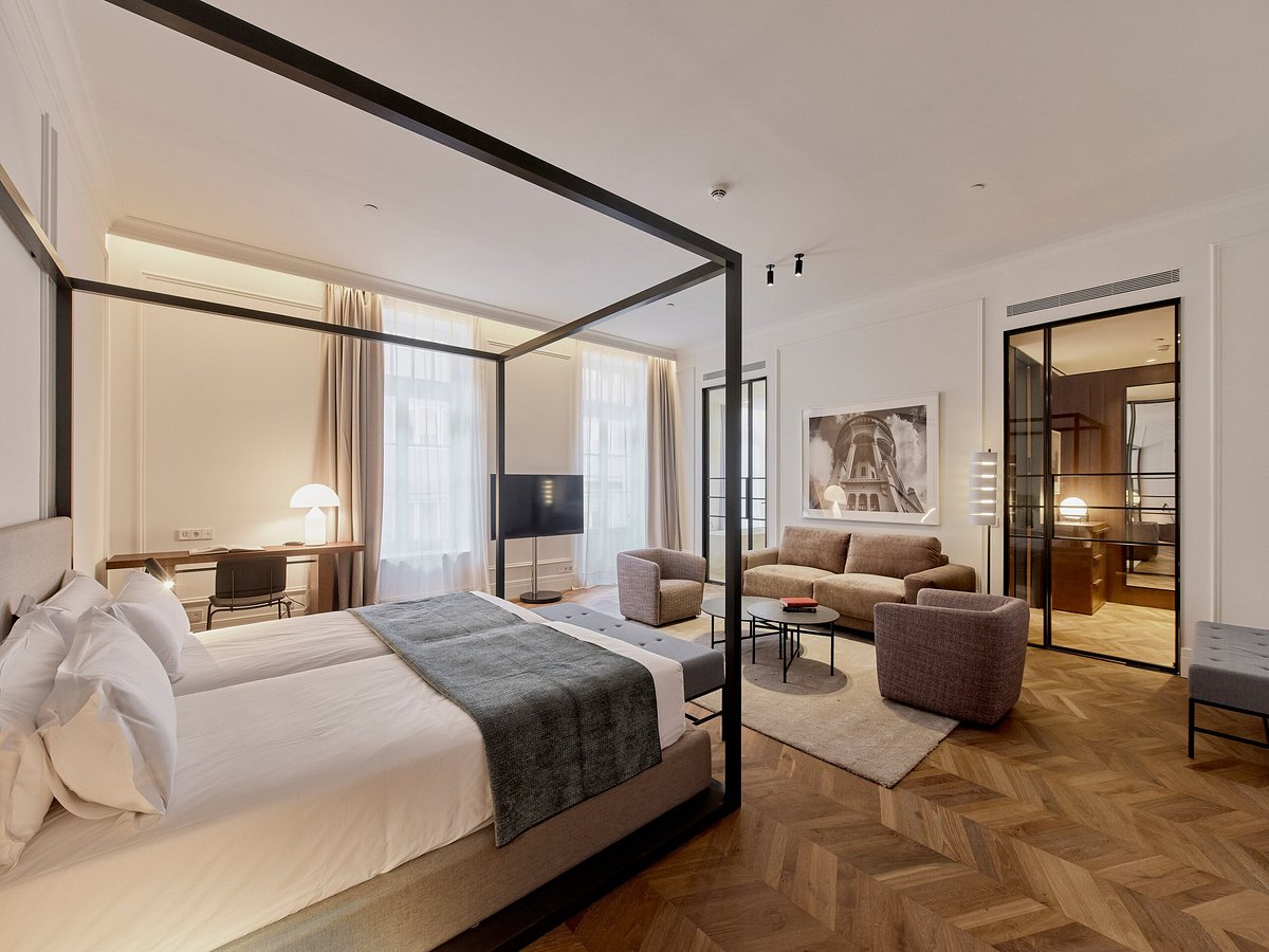 Kozmo Hotel Suites &amp; Spa, hotell i Budapest