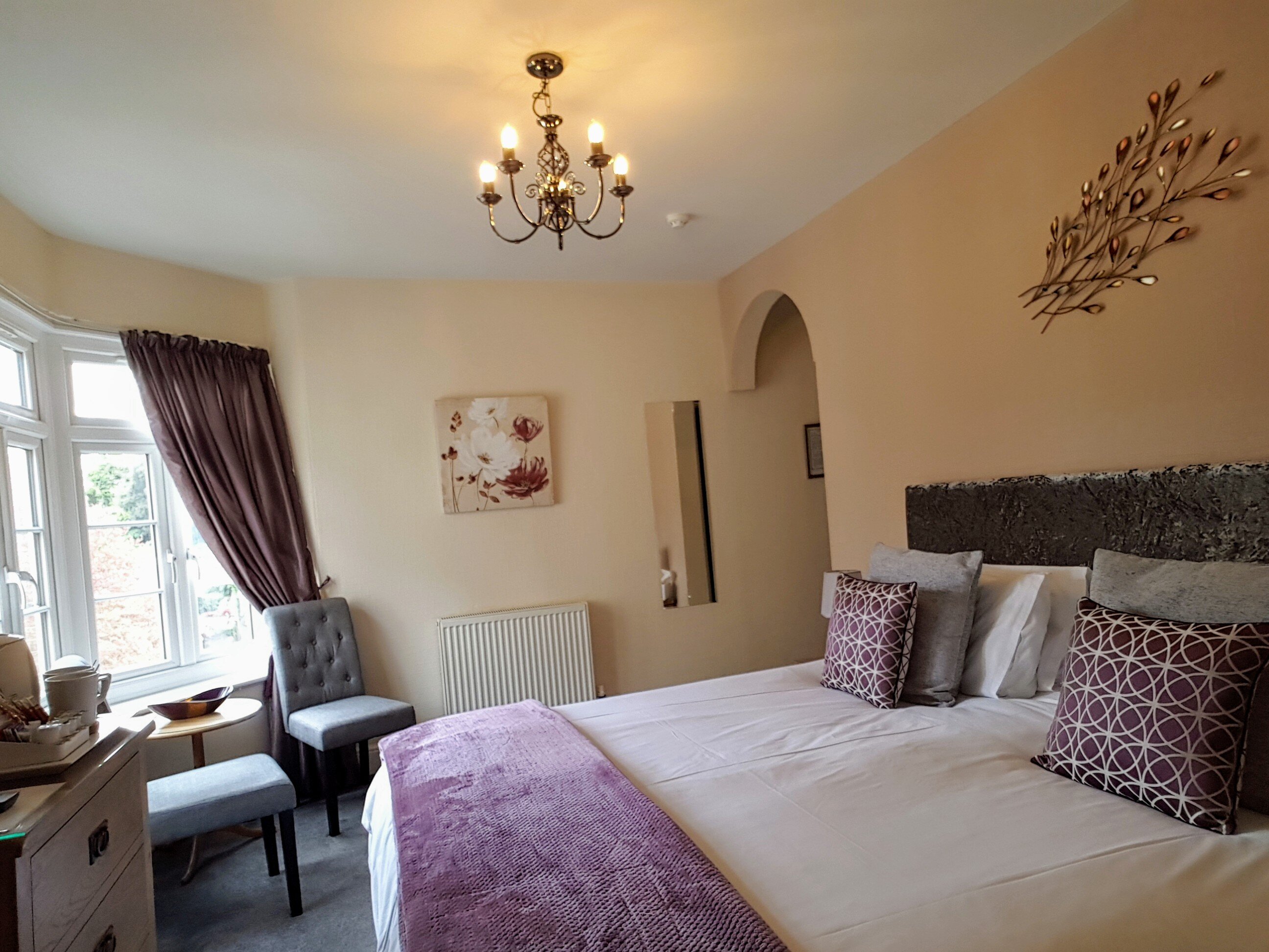 KINGSHOLM GUEST HOUSE - Updated 2024 Reviews, Photos & Prices