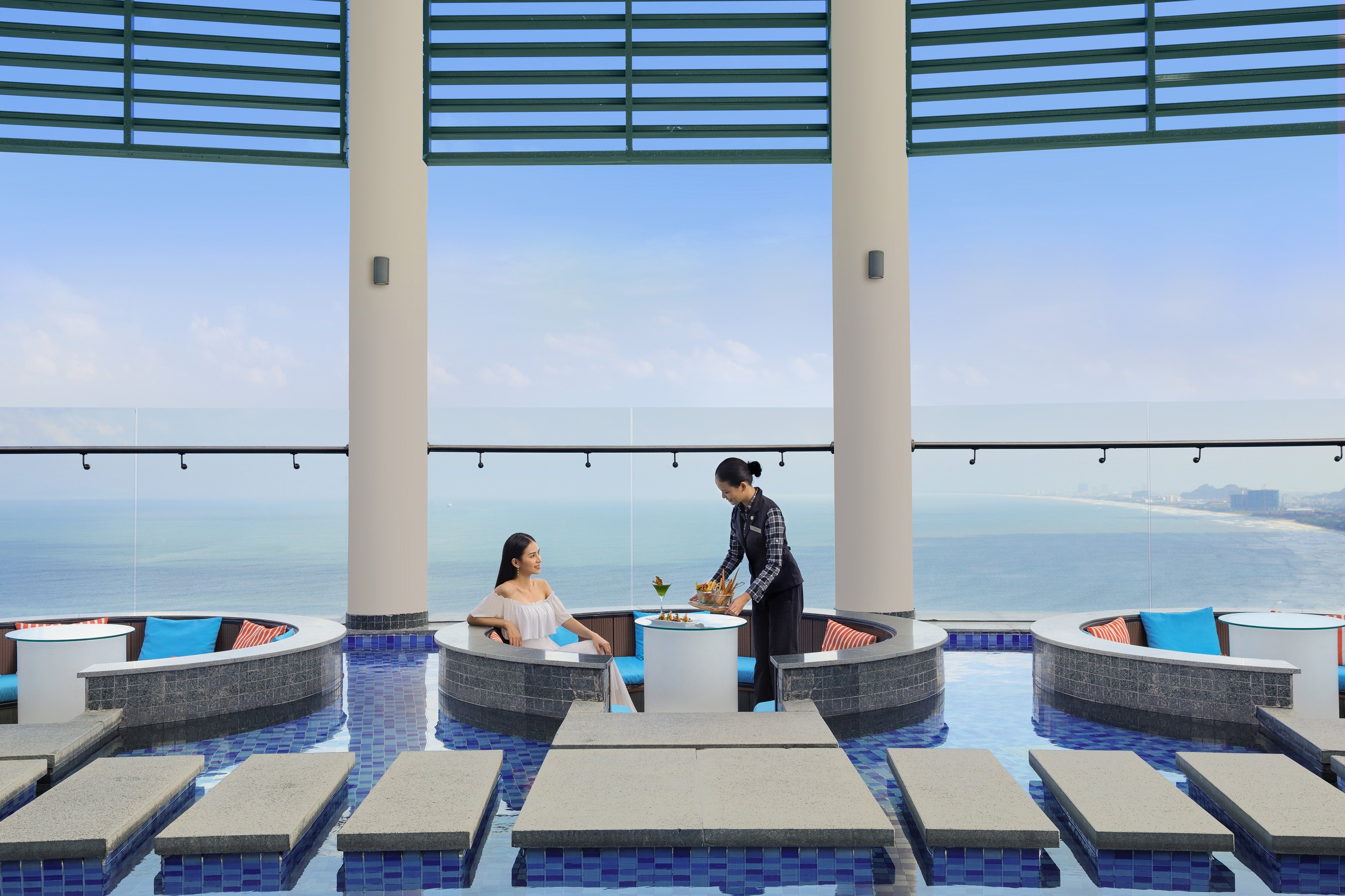 FOUR POINTS BY SHERATON DANANG $111 ($̶2̶9̶0̶) - Updated 2023 Prices ...