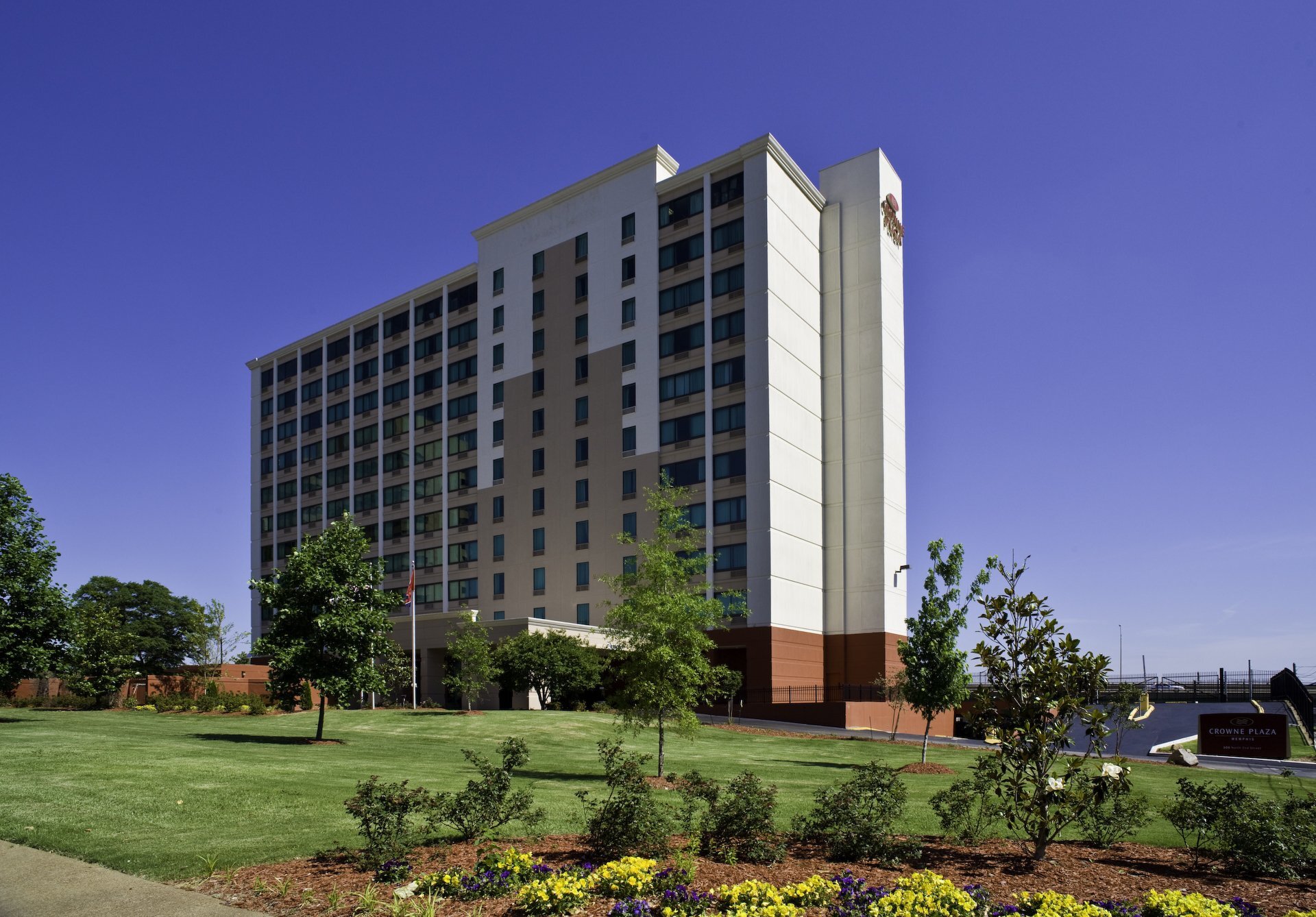 CROWNE PLAZA MEMPHIS DOWNTOWN, AN IHG HOTEL Desde S/ 519 (TN ...