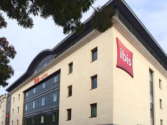 IBIS ROUEN CENTRE CHAMP DE MARS $68 ($̶8̶0̶) - Updated 2024 Prices & Hotel  Reviews - France