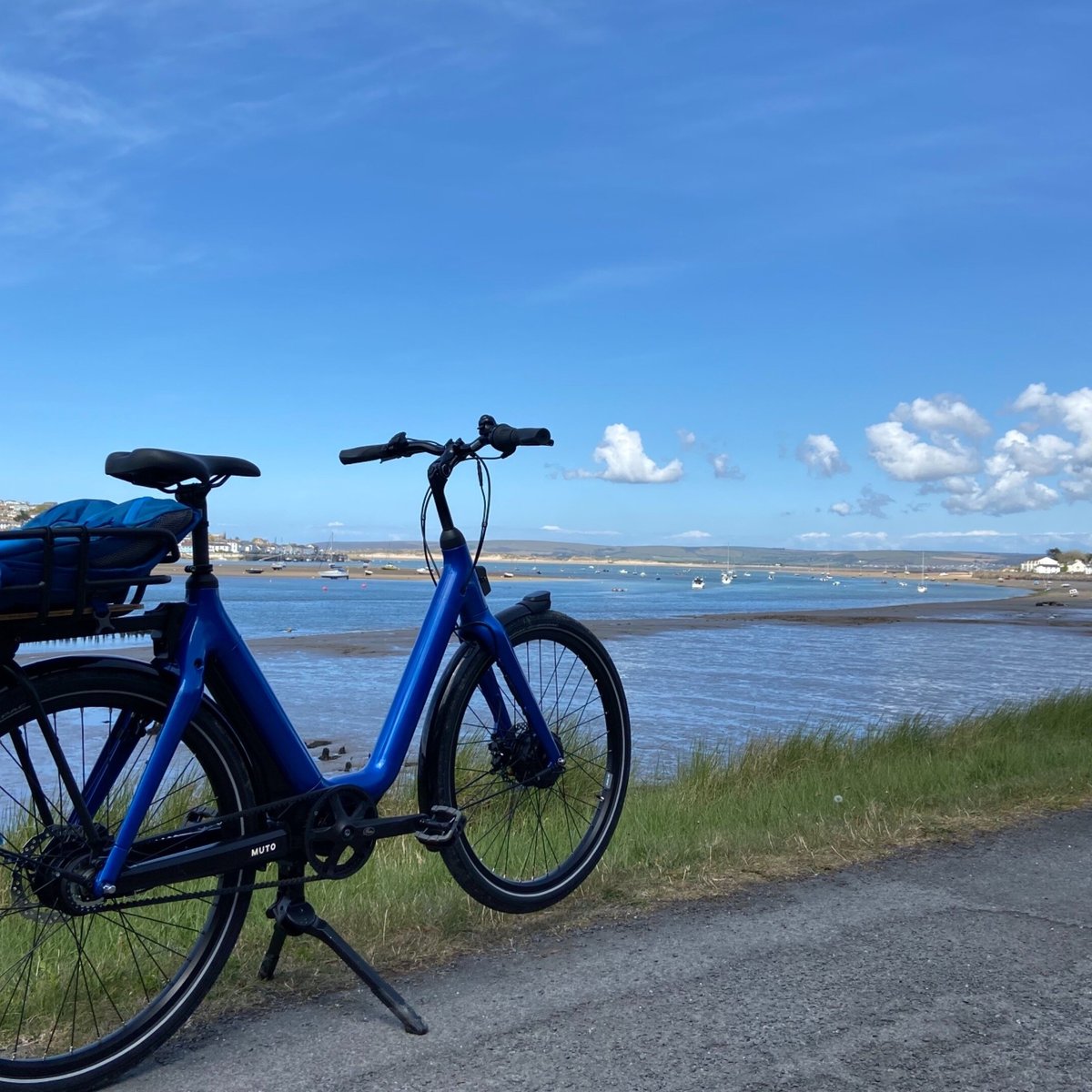 waterside bike hire