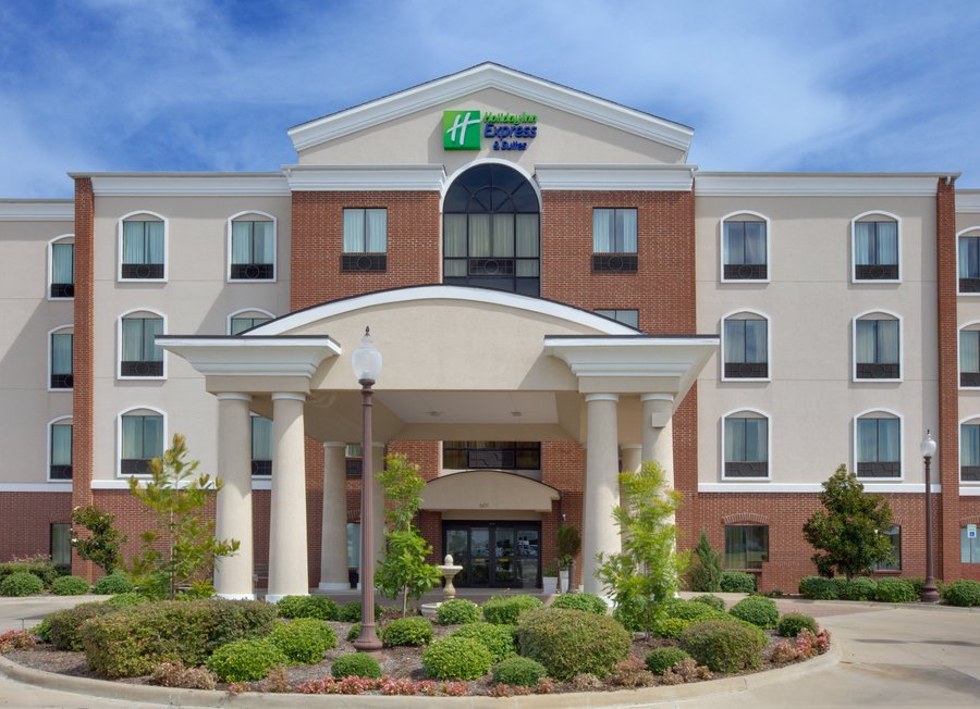 HOLIDAY INN EXPRESS HOTEL & SUITES ENNIS $91 ($̶1̶0̶8̶) - Updated 2021 ...