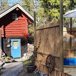 Spa @PilgrimsRest outdoor hot tub, sauna and massage