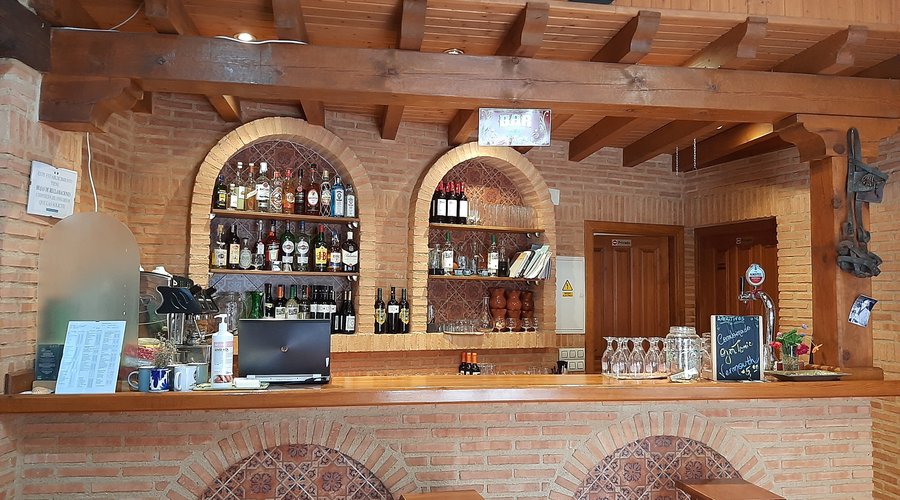 Barra Restaurante La Fuente 
