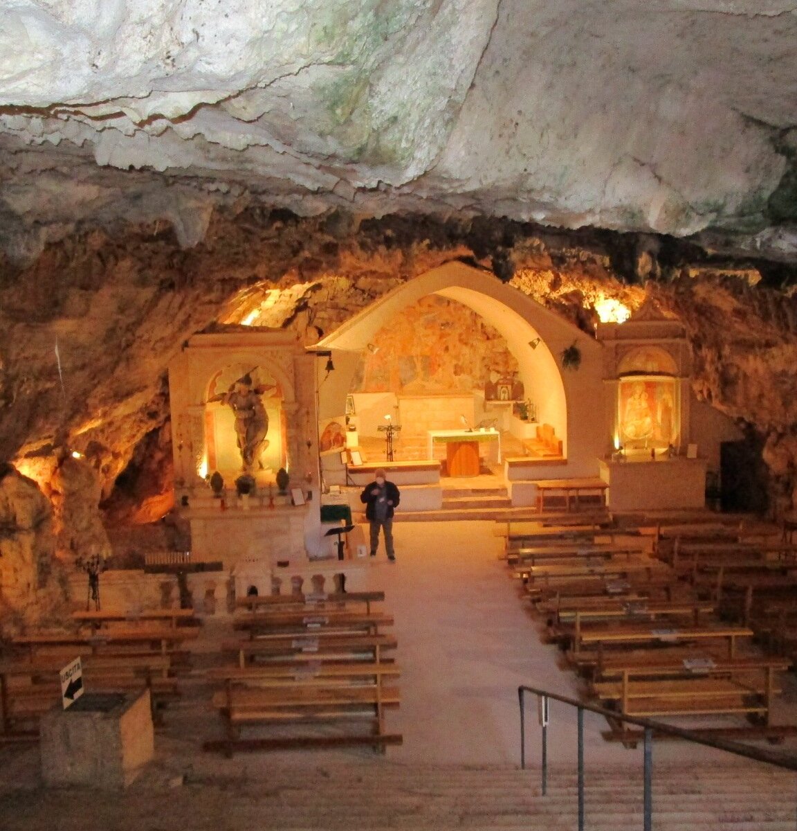 GROTTA SACRA DI SAN MICHELE ARCANGELO IN MONTE LAURETO (2024) All You ...