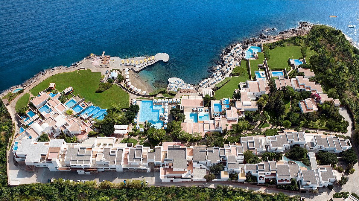 St. Nicolas Bay Resort Hotel &amp; Villas, hotel in Crete