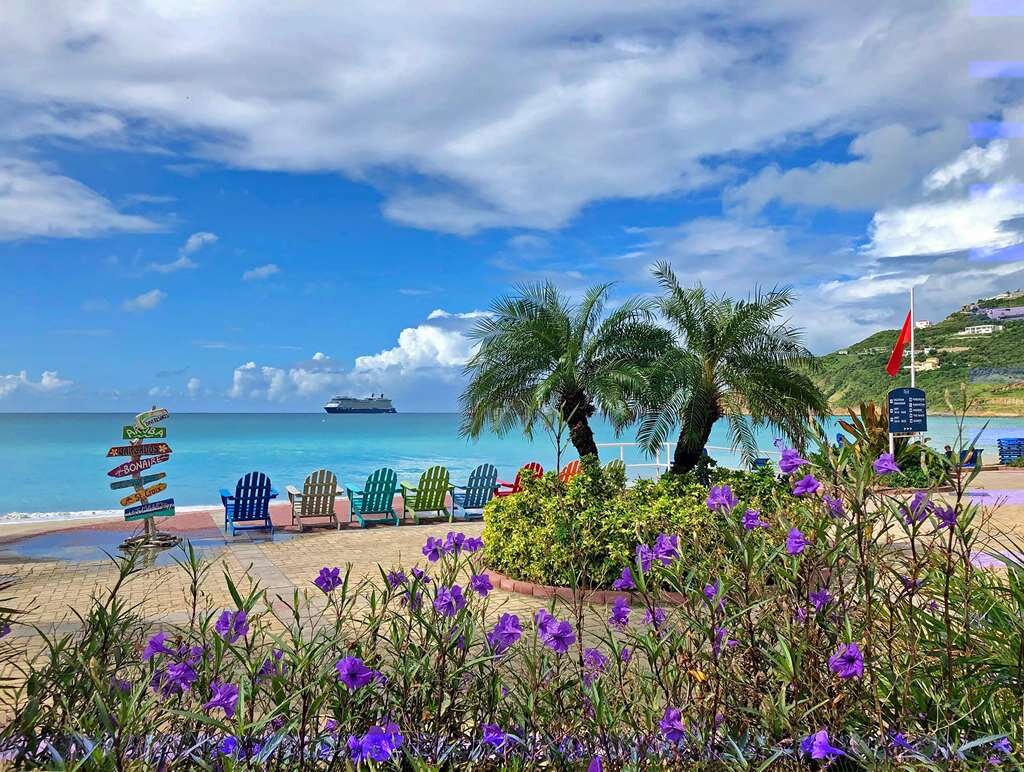 Divi Little Bay Beach Resort UPDATED 2021 Prices Reviews Photos   Lb Chairs On Beach 