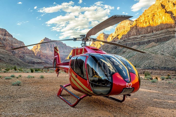 grand canyon helicopter tour from las vegas with champagne picnic