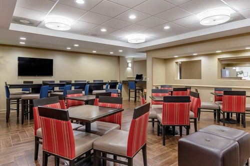 COMFORT INN GREENSBORO - KERNERSVILLE $97 ($̶1̶2̶7̶) - Updated 2023 ...