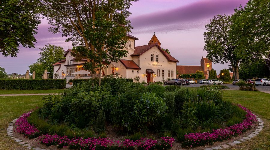 Frederiksminde image 2 - Full view