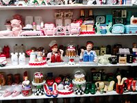 This is the country's only Salt and Pepper Shaker Museum