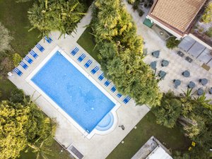 Piscina e spiaggia