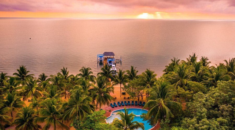 Sunrise pool and beach.