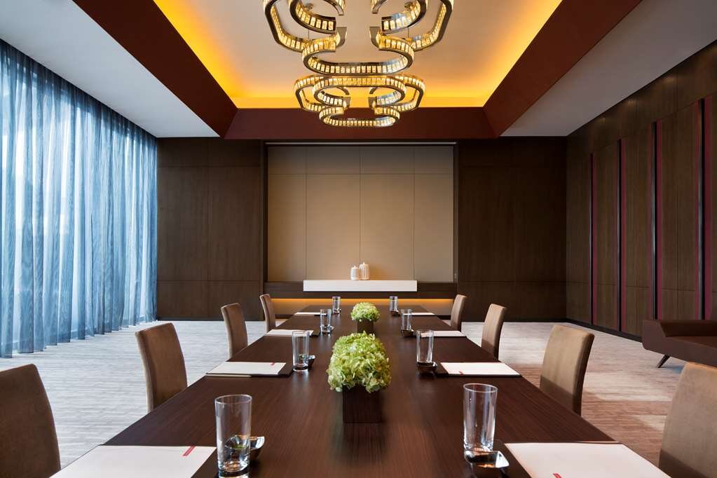 Hotel photo 13 of Grand Hyatt Dalian.