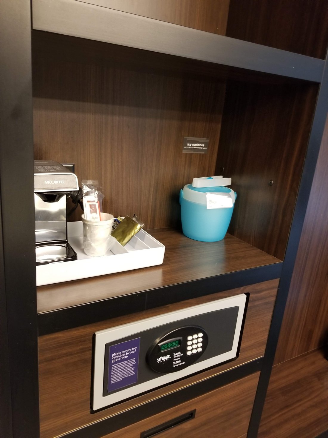 ALOFT BOSTON SEAPORT DISTRICT - Updated 2024 Prices & Hotel Reviews (MA)