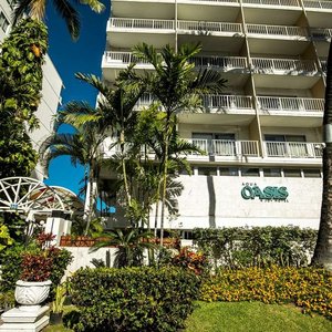 Aqua Oasis - Exterior