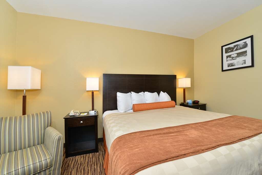 Hotel photo 11 of Best Western Gold Poppy Inn.