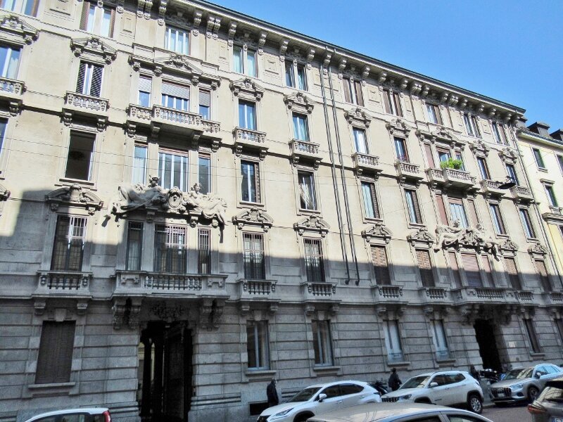 Palazzo Via Bazzoni 6-8 (Milan) - All You Need to Know BEFORE You Go