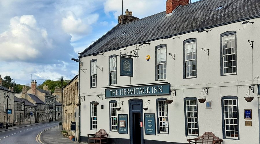 Nice old pub and restaurant