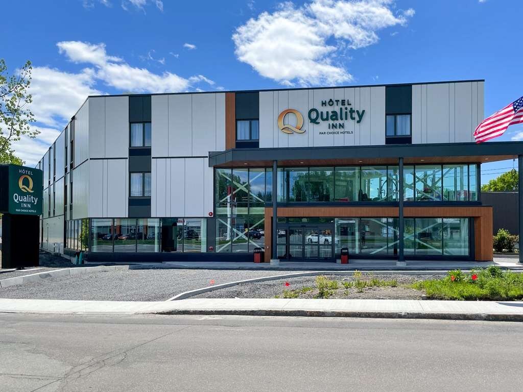 QUALITY INN Motel Qu Bec Canada Tarifs 2024 Et 175 Avis   Hotel Exterior 