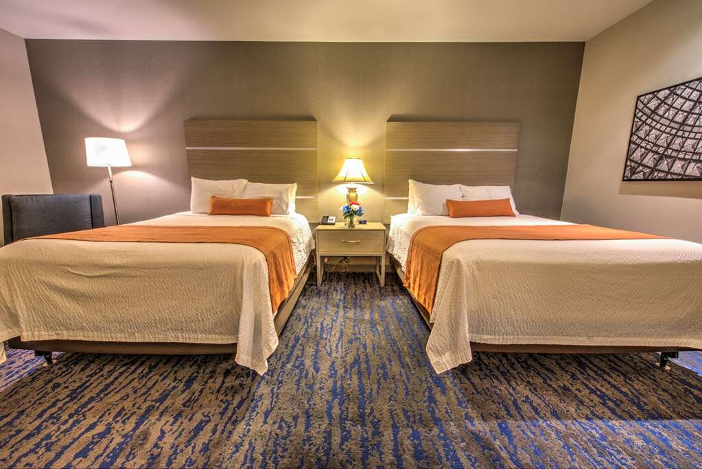 Hotel photo 14 of Best Western Plus Media Center Inn & Suites.