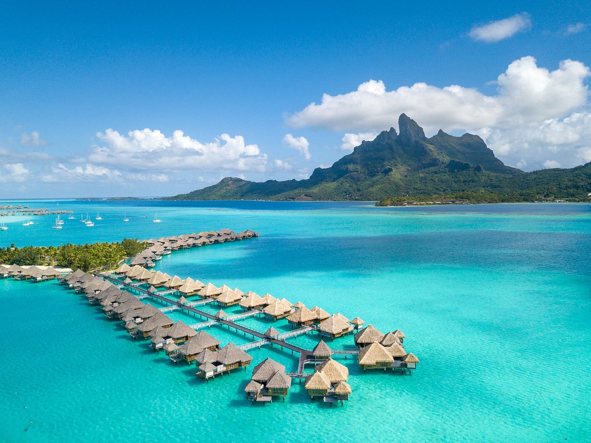 The St. Regis Bora Bora Resort，位於南太平洋的飯店