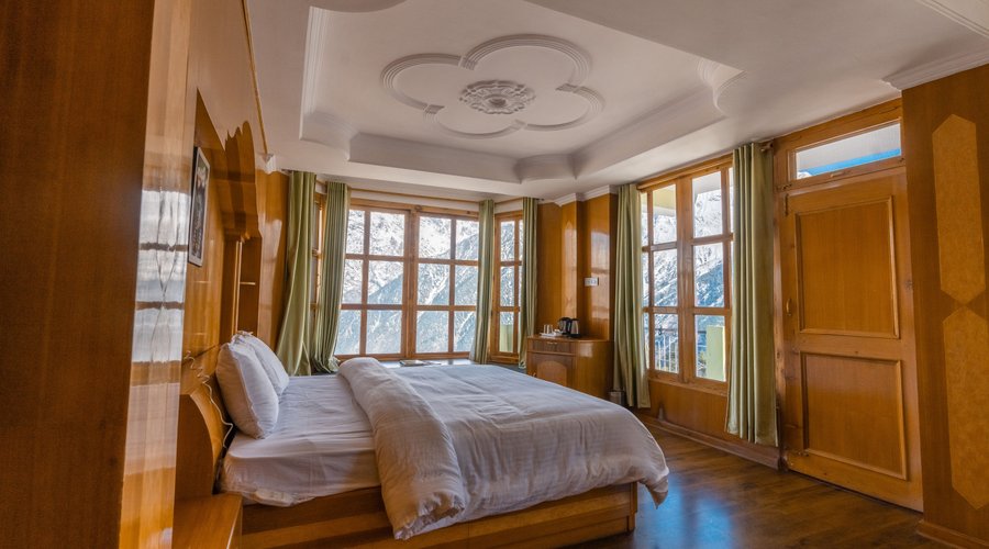 Executive room with Mt Kinner Kailash View (April 2021)