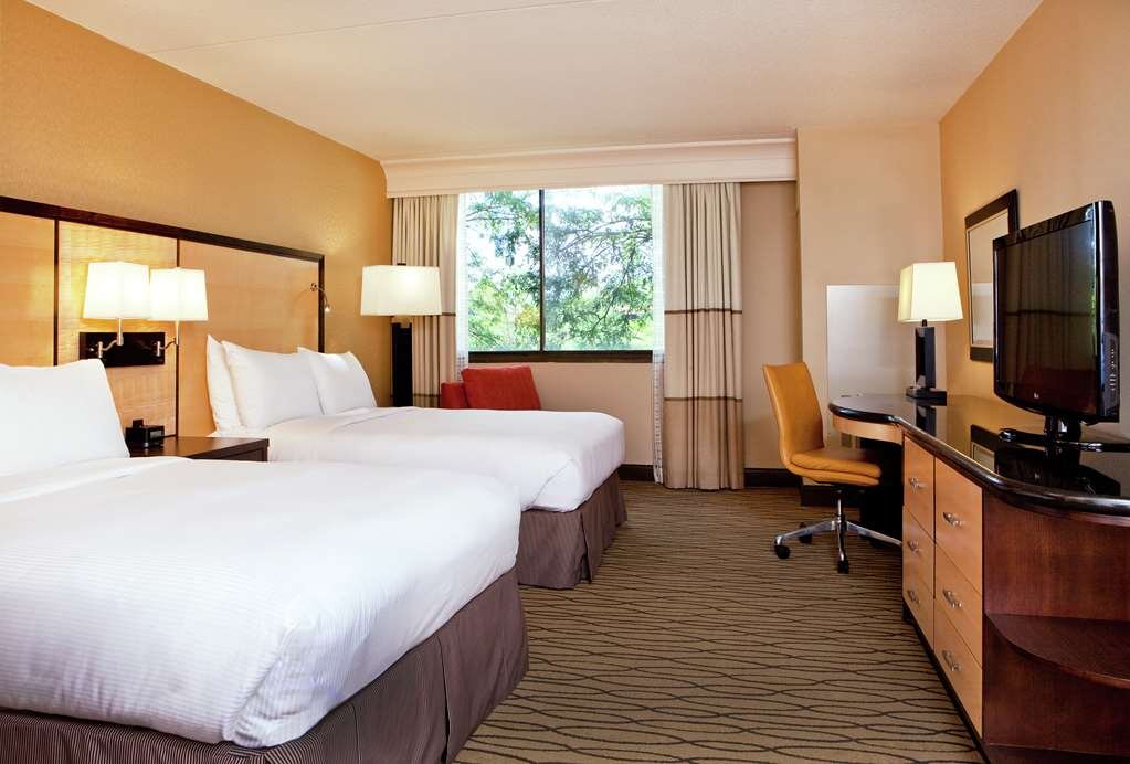 Hotel photo 33 of Hilton Woodcliff Lake.