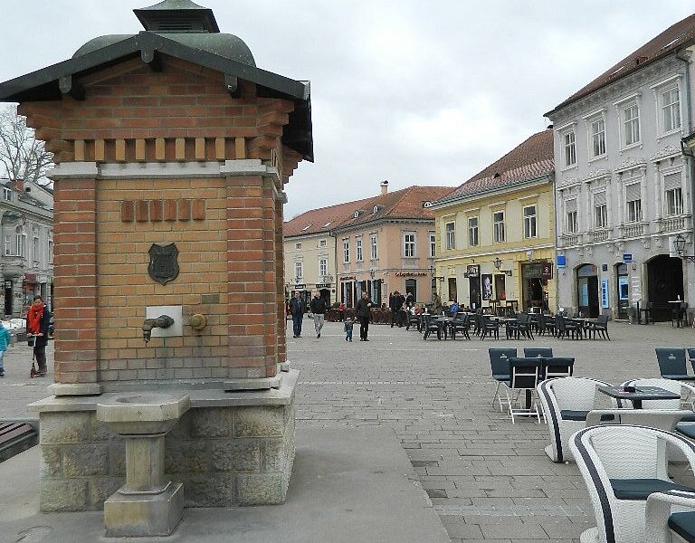 Well on the Main Square image