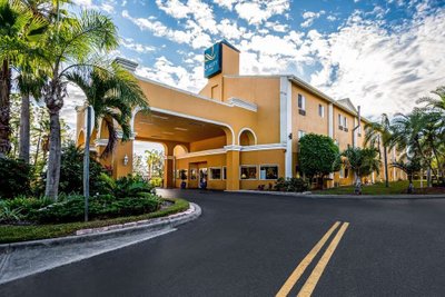 Hotel photo 9 of Quality Inn Sarasota I-75.