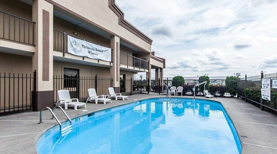 Relax on the sundeck
