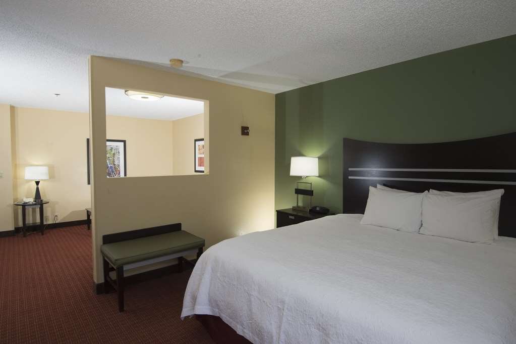 Hotel photo 24 of Hampton Inn Hot Springs.