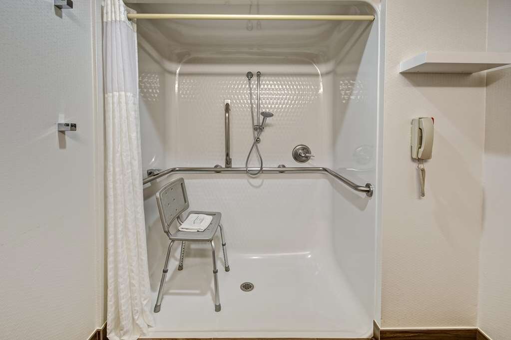 Hotel photo 39 of Hampton Inn Hot Springs.