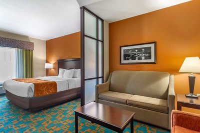 Hotel photo 11 of Comfort Suites Knoxville West-Farragut.