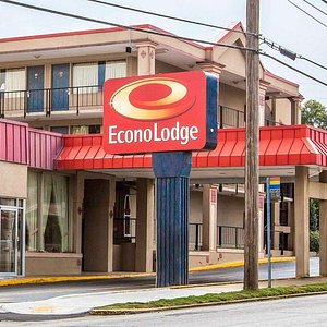 Econo Lodge hotel near Hartsfield-Jackson Atlanta International Airport