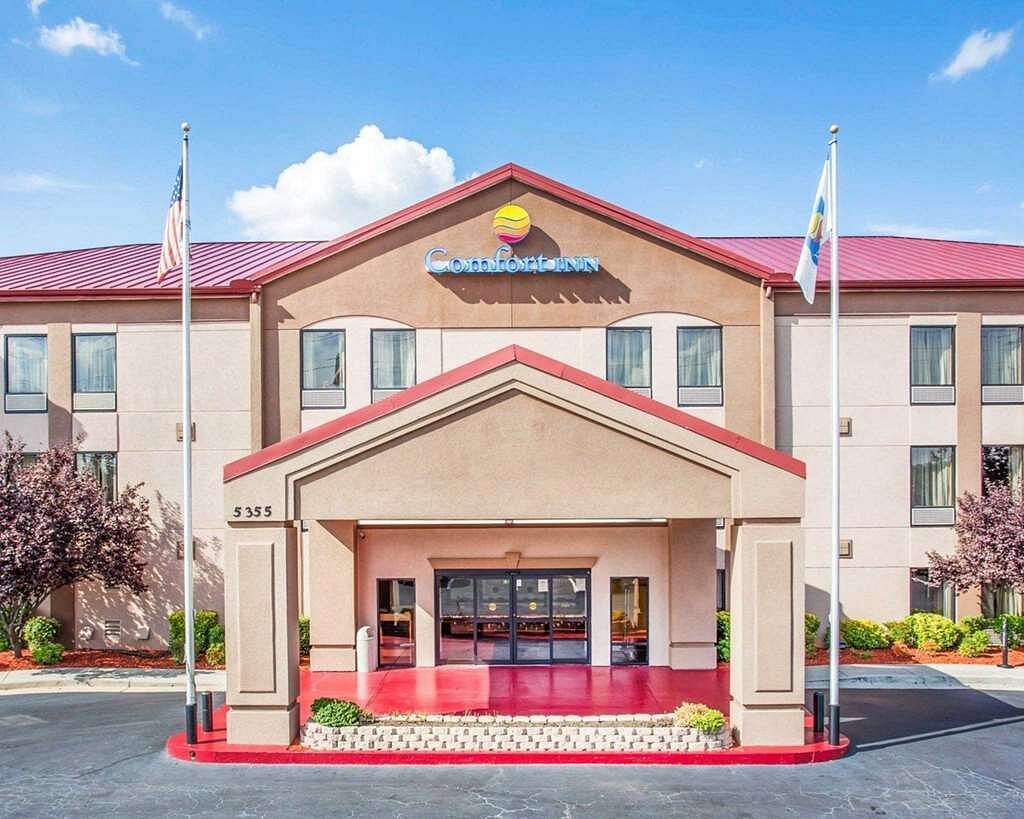 Comfort Inn &amp; Suites at Stone Mountain, hotel em Stone Mountain